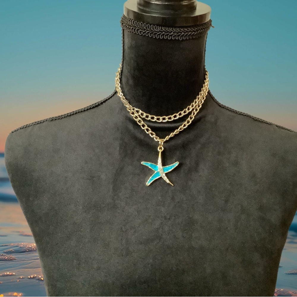 Heidi Daus Gold Starfish Pendant with Turquoise Enamel & Swarovski Crystals NWOT - Picture 7 of 11